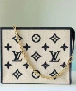 Design LOUISE VUITTON “BY THE POOL” TOILETRY POUCH ON CHAIN